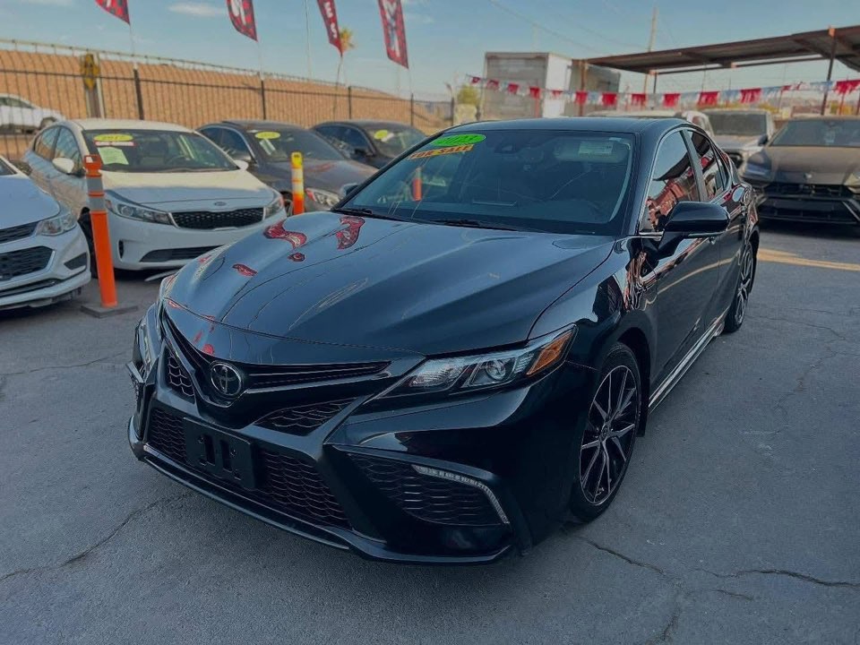 2023 Toyota Camry - Image 5