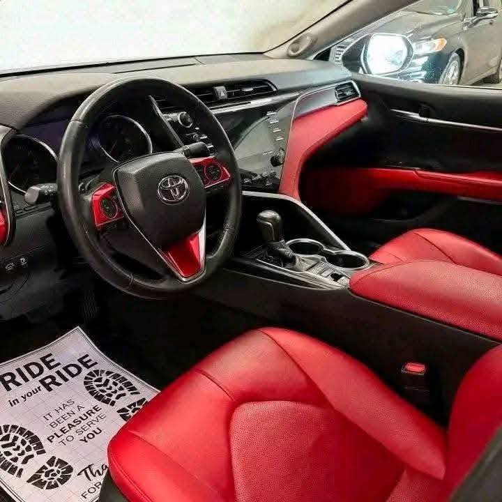 2019 Toyota Camry XSE - Image 3