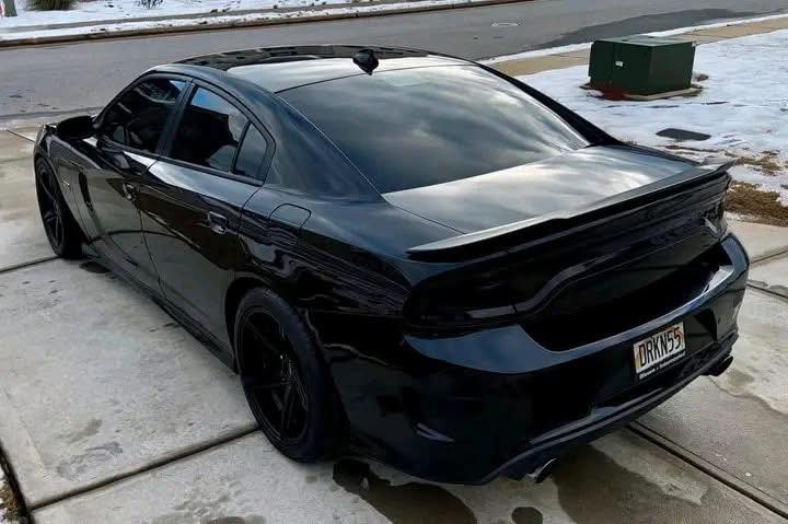 2018 Dodge Charger R/T Scat Pack - Image 5