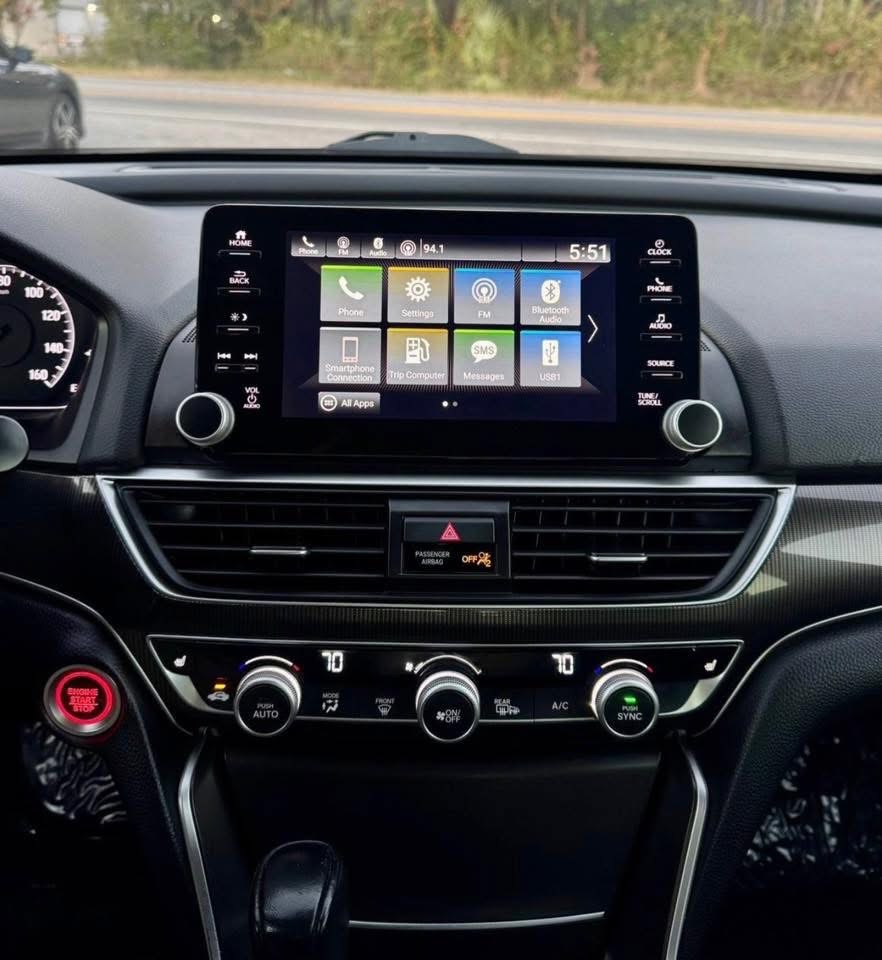 2022 Honda Accord Sport Sedan - Image 9