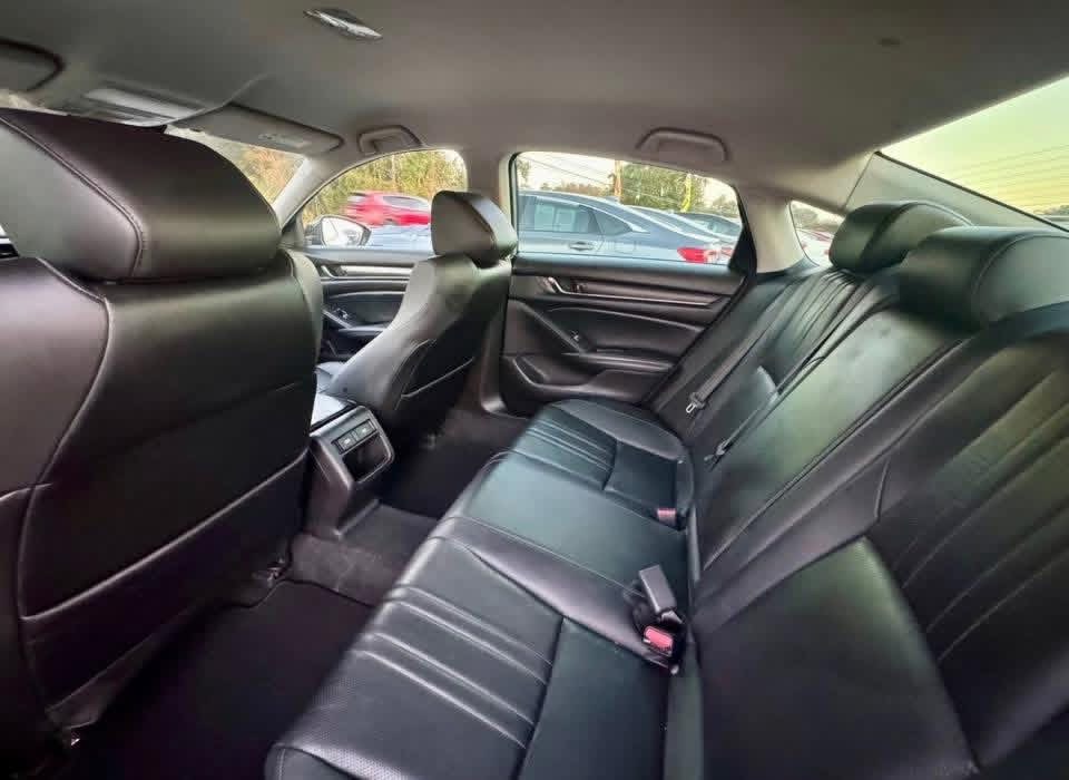 2022 Honda Accord Sport Sedan - Image 10