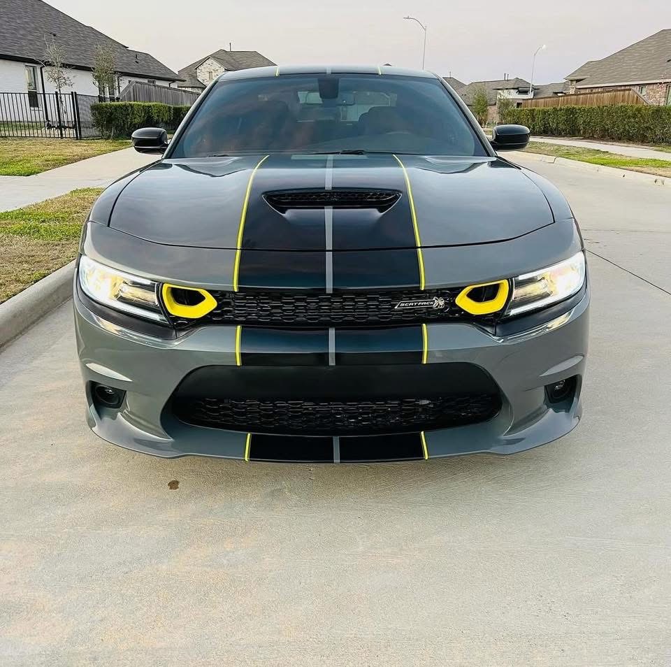 2023 Dodge Charger 392 Scat Pack - Image 3