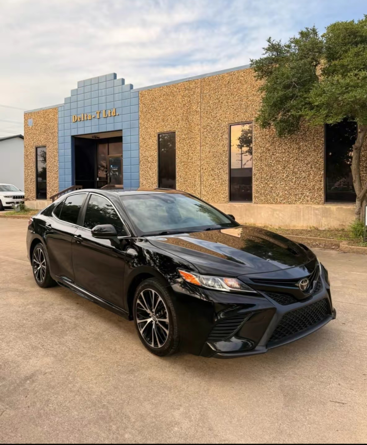 2019 Toyota Camry SE Sport Sedan 4D - Image 2