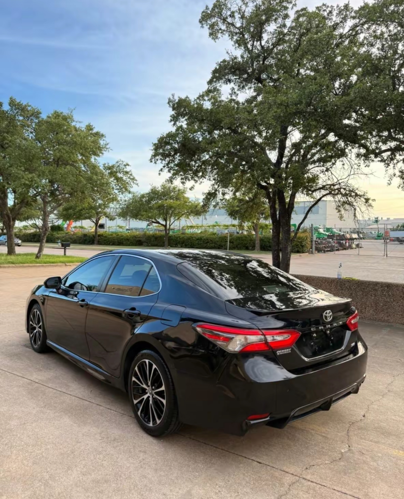 2019 Toyota Camry SE Sport Sedan 4D - Image 7