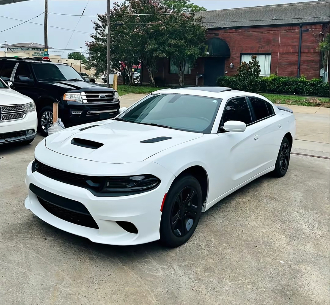 2022 Dodge Charger SXT Plus Sedan 4D