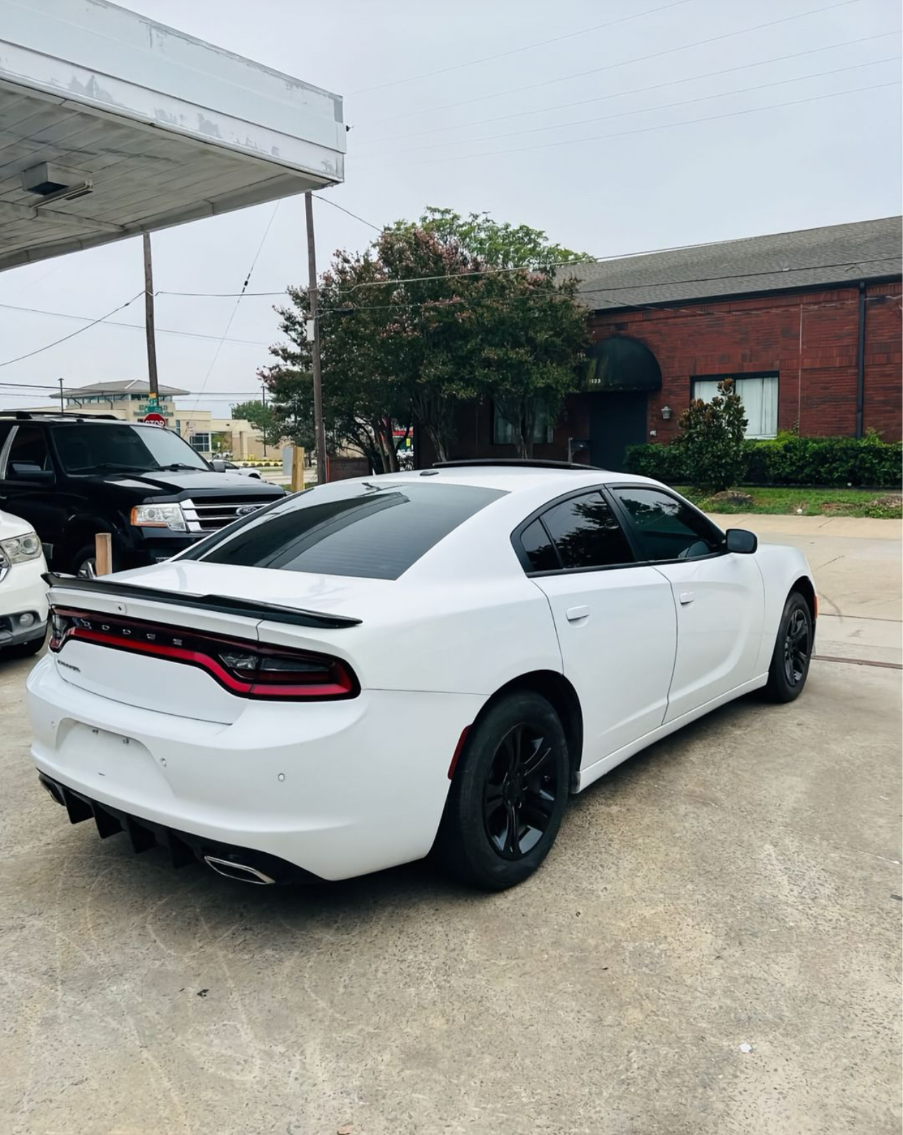 2022 Dodge Charger SXT Plus Sedan 4D - Image 15