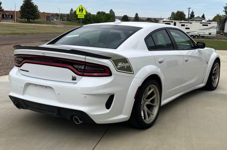 2023 Dodge Charger 6.4L V8 - Image 3