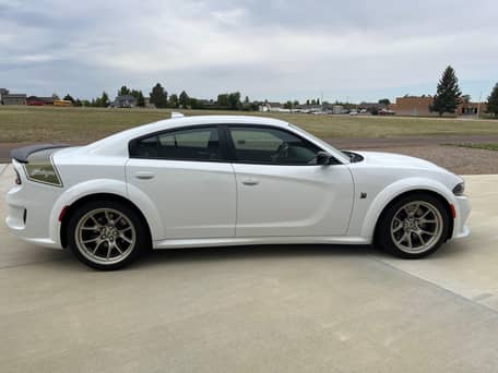 2023 Dodge Charger 6.4L V8 - Image 7