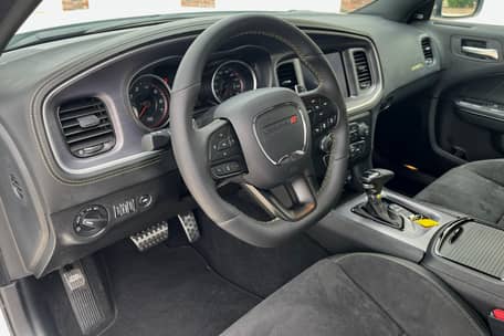 2023 Dodge Charger 6.4L V8 - Image 10