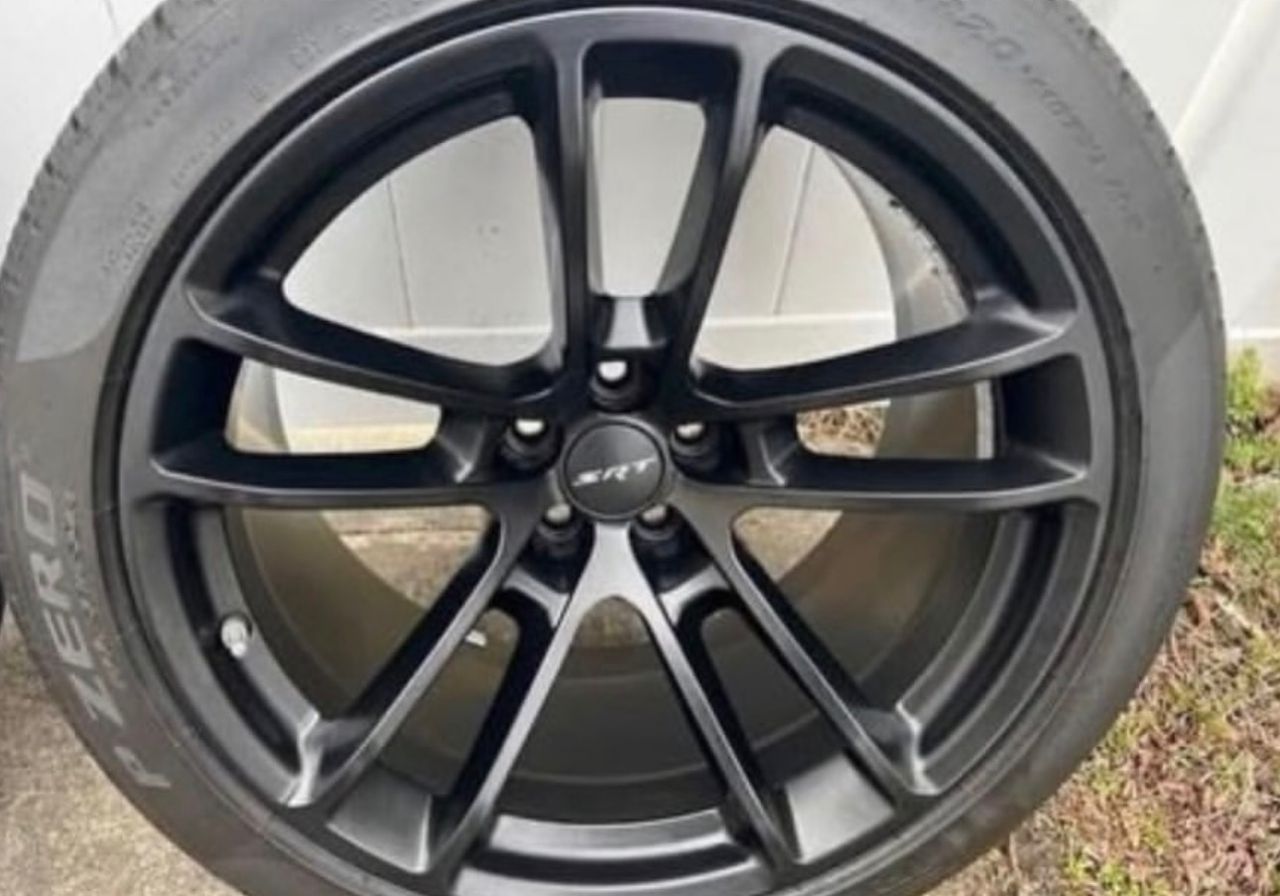 OEM white body wheels - Image 3