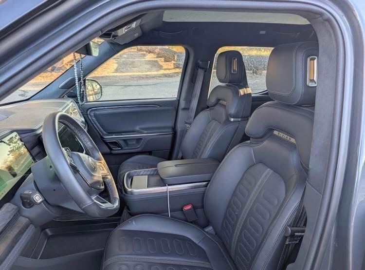 2022 Rivian R1T Launch Edition - Image 3