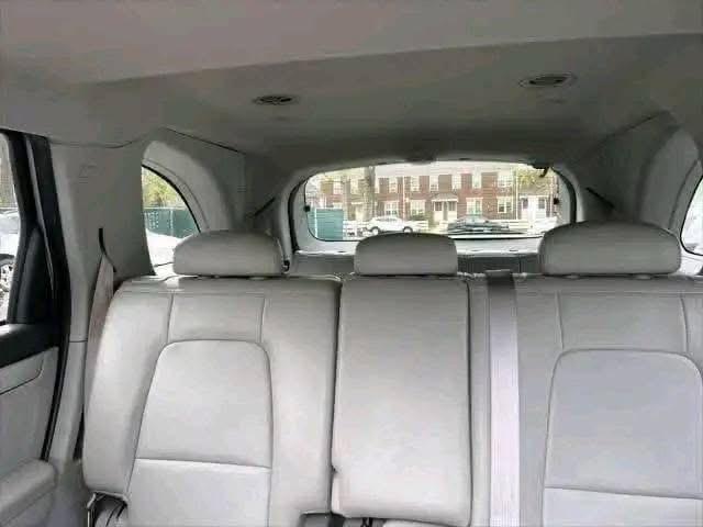 2008 Suzuki XL7 Luxury - Image 4