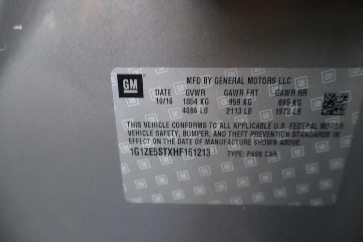 2017 Chevrolet Malibu LT - Image 6