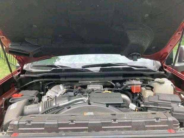 2021 Chevrolet Silverado 3500HD High Country Crew Cab - Image 5