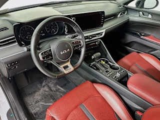 2023 Kia K5 - Image 3