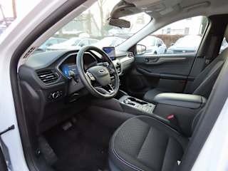 2024 Ford Escape - Image 18