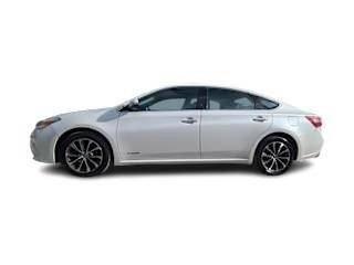 2016 Toyota Avalon - Image 29