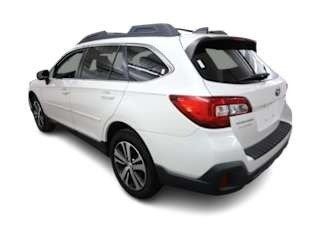 2018 Subaru Outback - Image 2