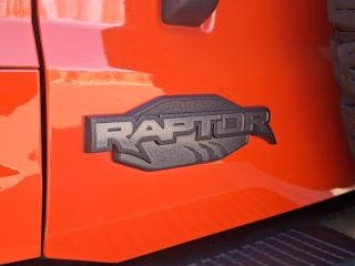 2022 Ford Bronco - Image 17