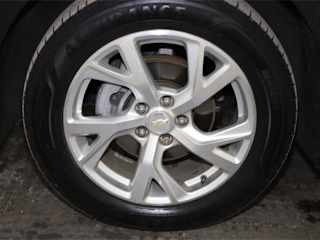 2020 Chevrolet Equinox - Image 23