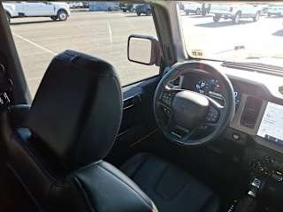 2022 Ford Bronco - Image 19
