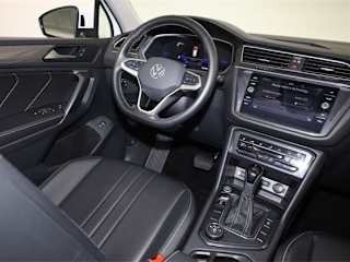 2024 Volkswagen Tiguan - Image 21