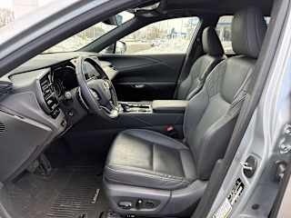2023 Lexus RX 350 - Image 19