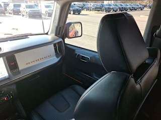 2022 Ford Bronco - Image 22