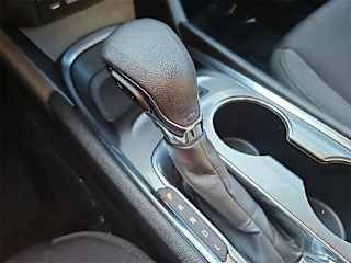 2023 Chevrolet Malibu - Image 13