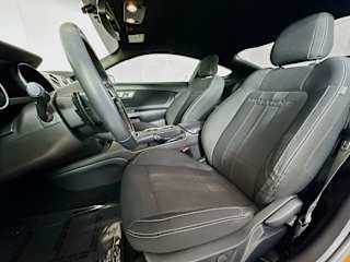 2020 Ford Mustang - Image 16