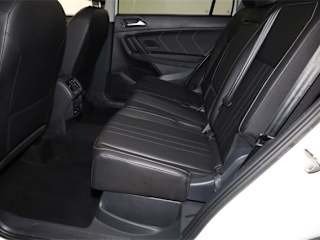 2024 Volkswagen Tiguan - Image 13