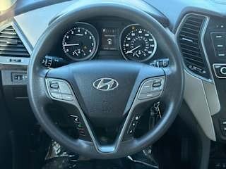 2017 Hyundai Santa Fe Sport - Image 10
