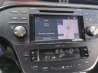 2016 Toyota Avalon - Image 18