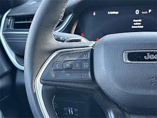 2025 Jeep Grand Cherokee - Image 7