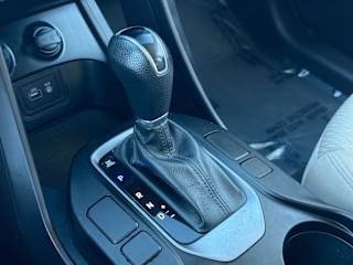 2017 Hyundai Santa Fe Sport - Image 12