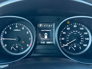 2017 Hyundai Santa Fe Sport - Image 13