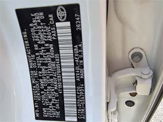 2016 Toyota Avalon - Image 13