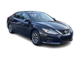2016 Nissan Altima SV - Image 9