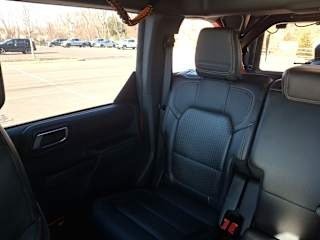 2022 Ford Bronco - Image 31