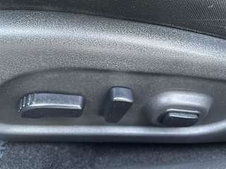 2016 Nissan Altima SV - Image 17