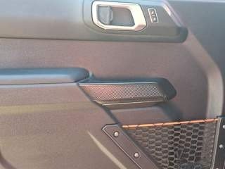 2022 Ford Bronco - Image 2