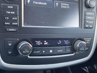 2016 Nissan Altima SV - Image 22