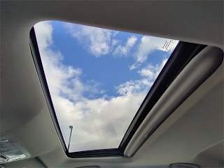 2016 Toyota Avalon - Image 5