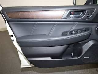2018 Subaru Outback - Image 24