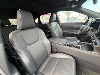2023 Lexus RX 350 - Image 2