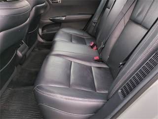 2016 Toyota Avalon - Image 4