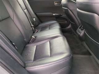 2016 Toyota Avalon - Image 3