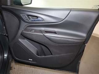 2020 Chevrolet Equinox - Image 2