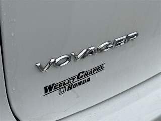 2022 Chrysler Voyager - Image 3