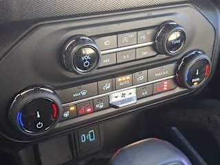 2022 Ford Bronco - Image 7